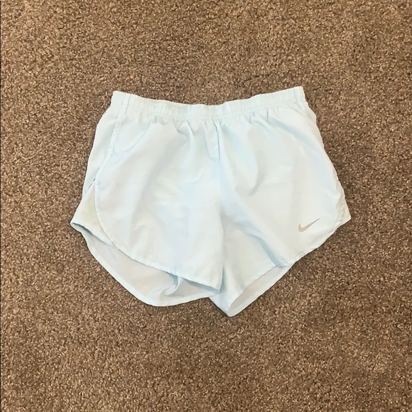 Nike running shorts - Picture 1 of 3